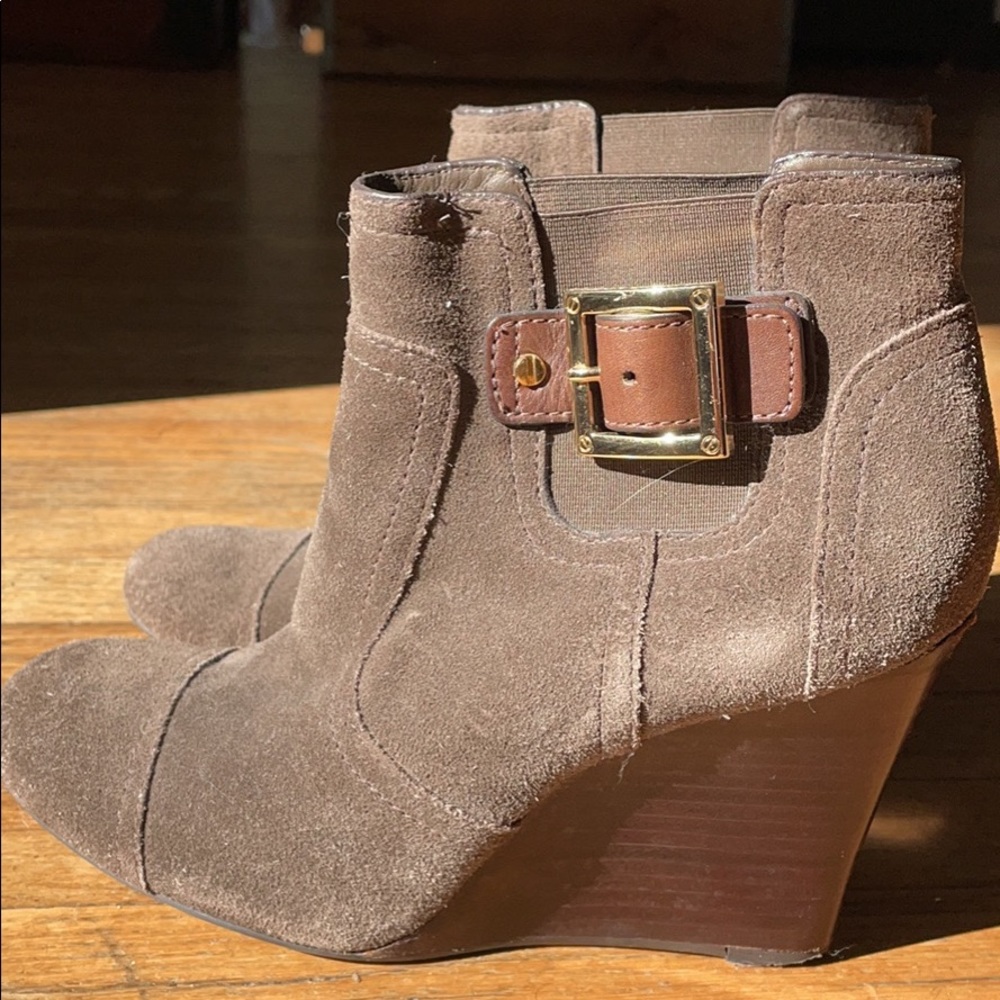 Tony Burch booties